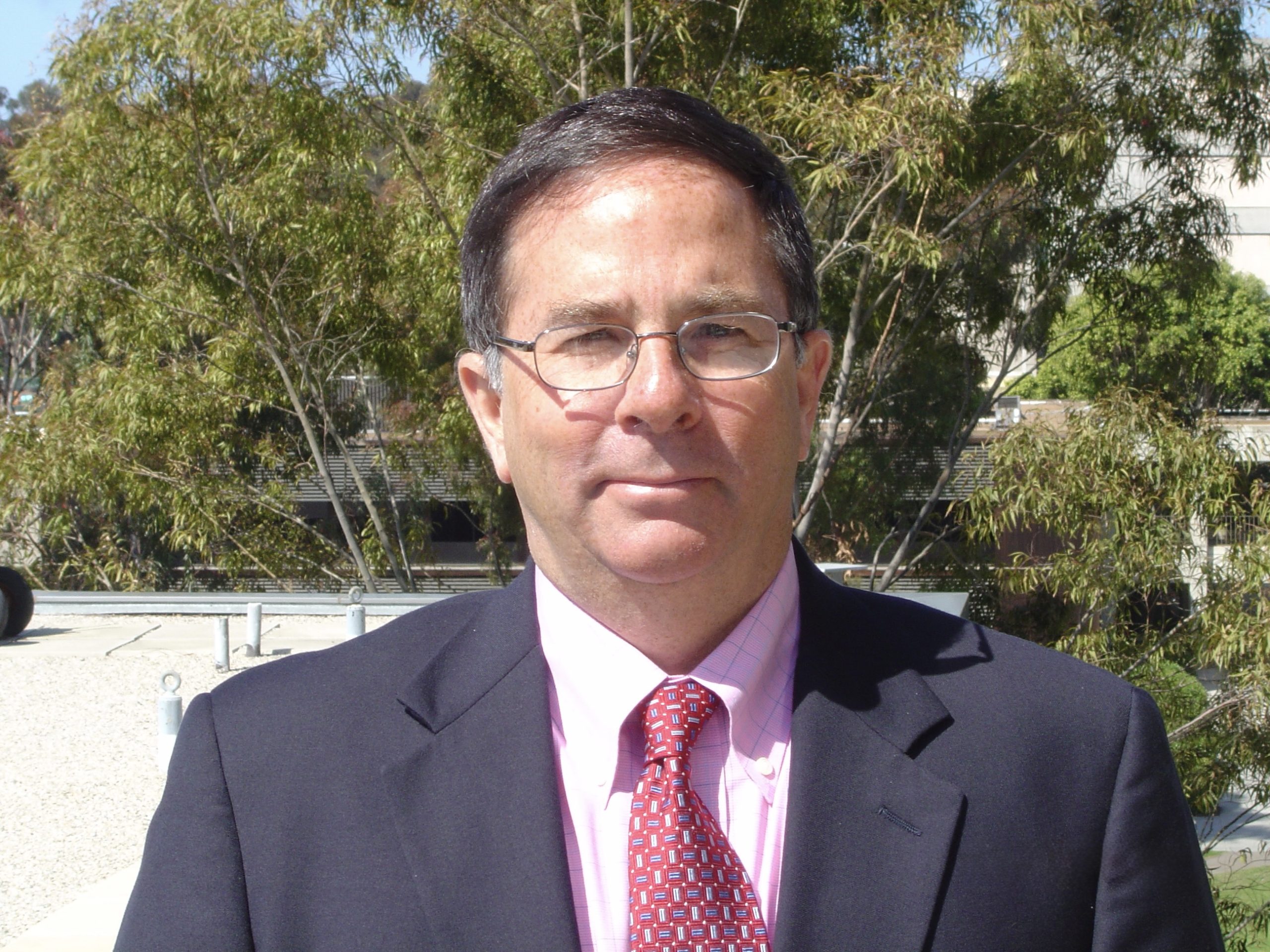 Dr. Robert Schooley